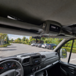 Montaż tachografu G2V2 w busie dostawczym do międzynarodowego transportu od 2,5 do 3,5 tony